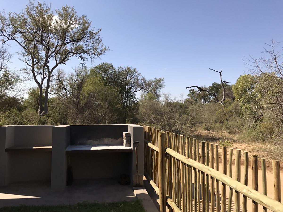 Leadwood Lodge Hoedspruit Exterior photo